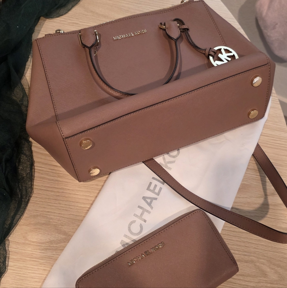 Michael Kors Dusty Rose Set